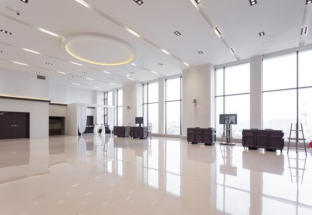 Charis Hotel Incheon Exterior foto